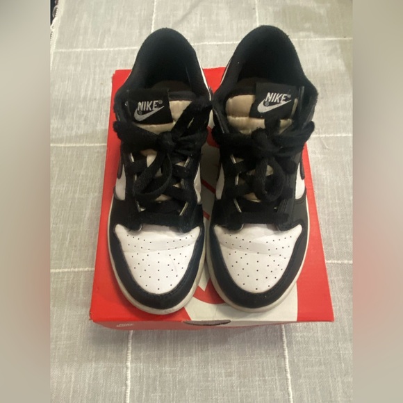Nike Dunk Low Panda Black/White Kids Sneakers - SZ 2 Y - Picture 2 of 8